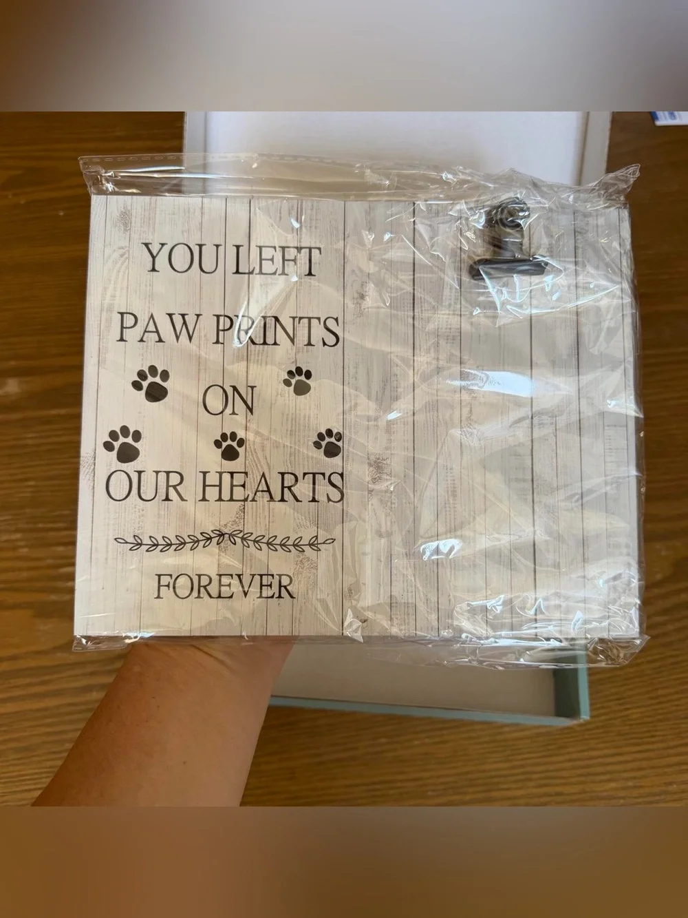 Memorial Pet Frame Plaque- You Left Paw Prints On Our Hearts NWT